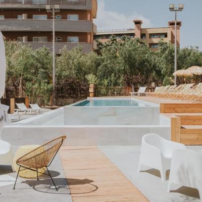 Eenoudervakantie Spanje Solo Amigos Zwembad 7